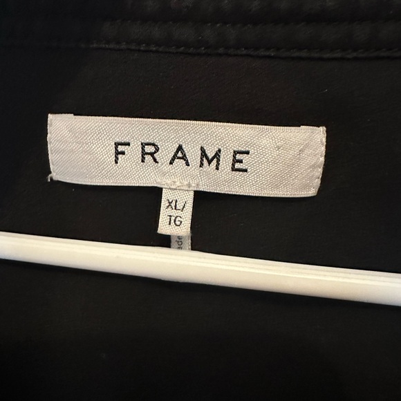 Black Frame Blouse - Picture 3 of 3